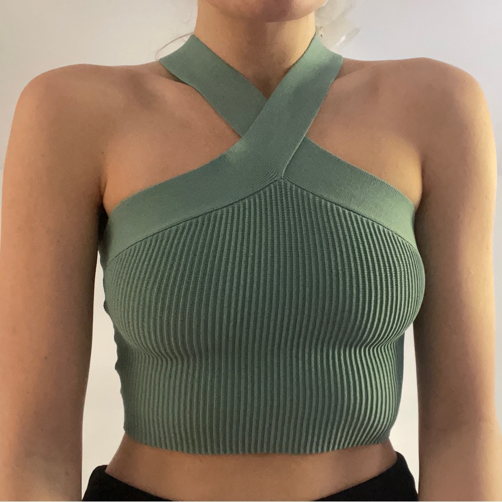 Aritzia Babaton Sculpt Knit Halter tank - Picture 3 of 3